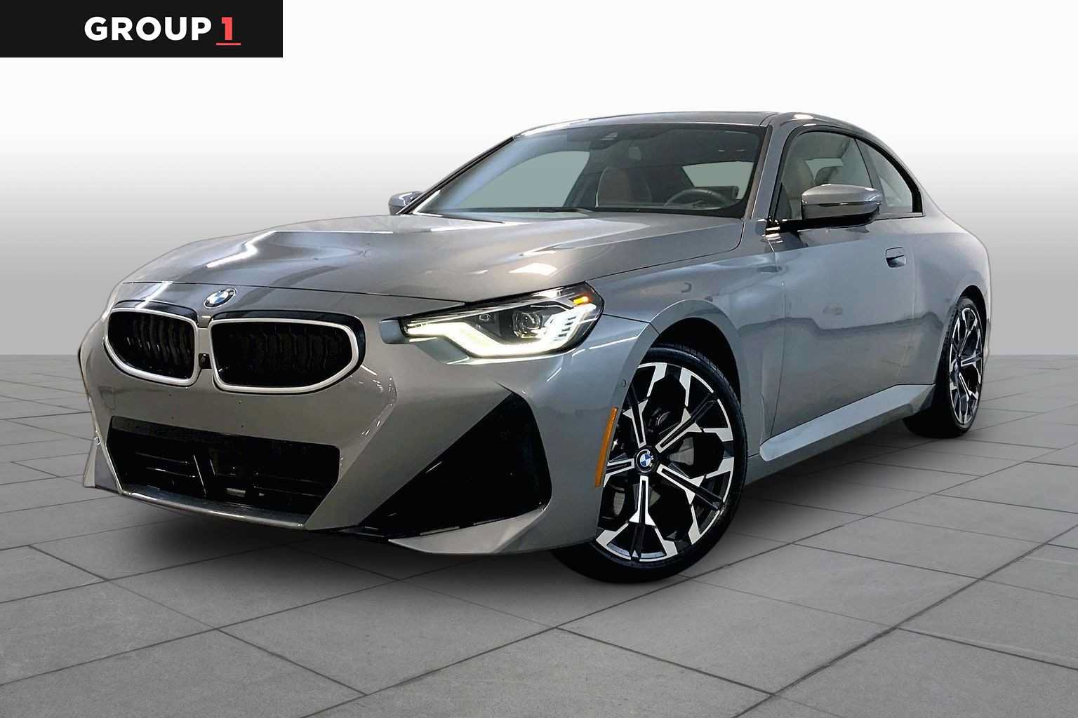 Used 2025 BMW 230i xDrive Coupe w/ M Sport Package AWD/4WD image 1
