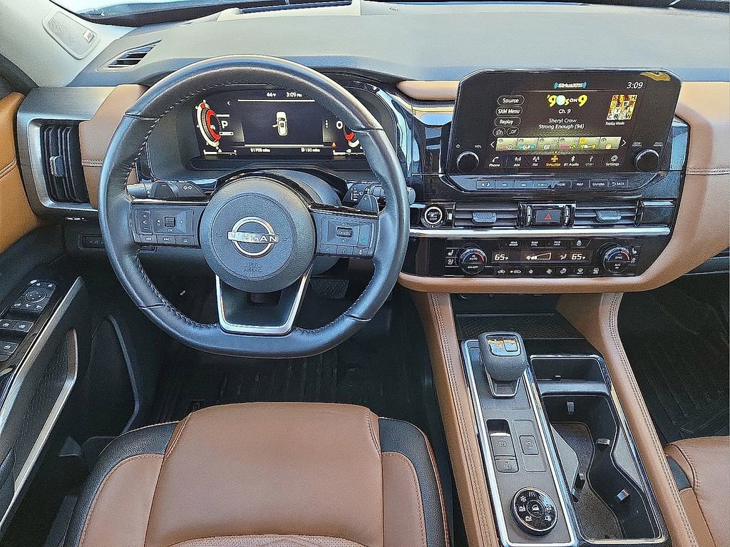 Used 2022 Nissan Pathfinder Platinum w/ Cargo Package image 19