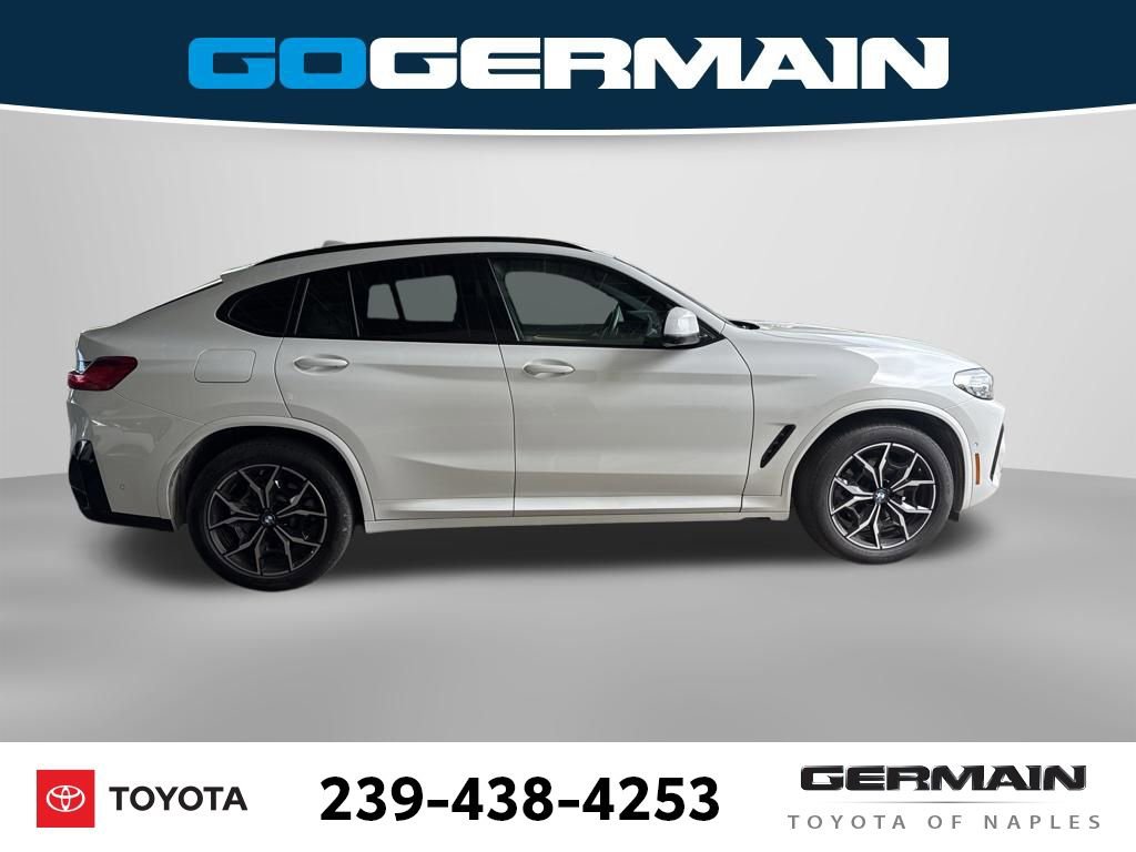 Used 2023 BMW X4 xDrive30i image 10