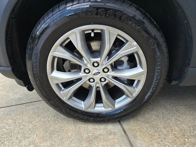 Used 2023 Ford Explorer Limited w/ Equipment Group 301A image 25
