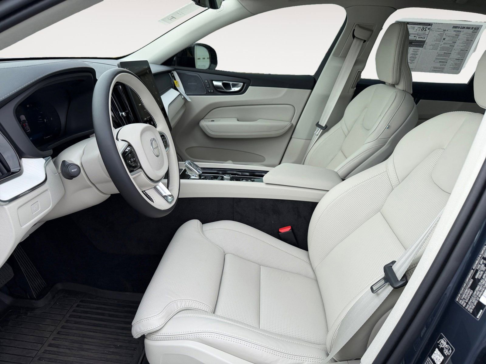 New 2026 Volvo XC60 B5 Ultra w/ Protection Package Premier image 9