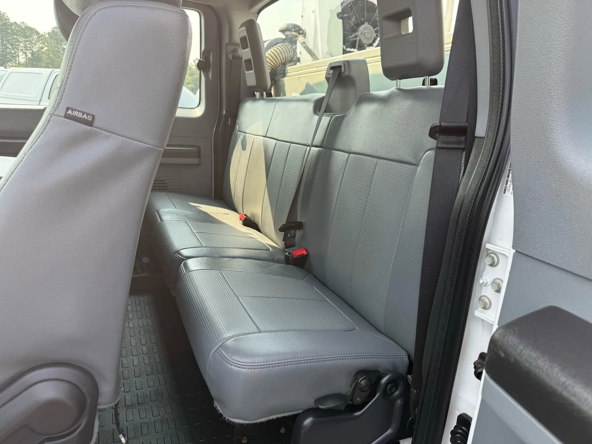 Used 2016 Ford F550 XLT 162  W.B. 4D image 23