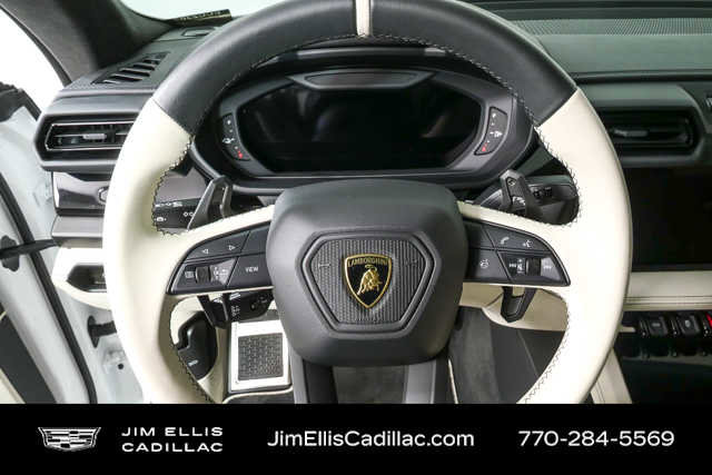 Used 2025 Lamborghini Urus SE image 9