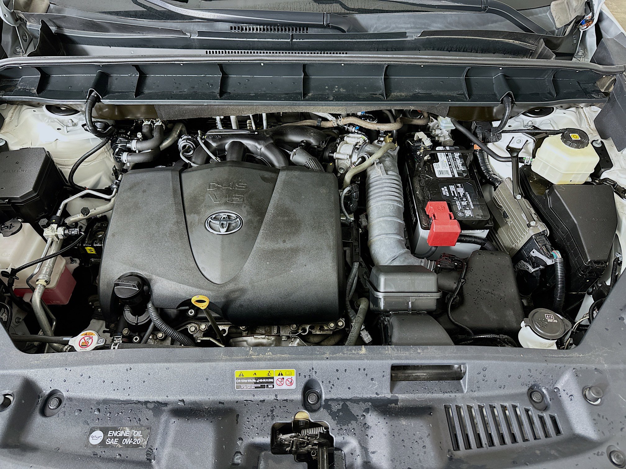 Used 2020 Toyota Highlander XLE image 35