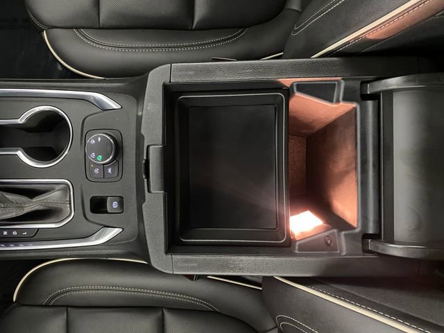 Certified 2023 Chevrolet Traverse Premier image 29