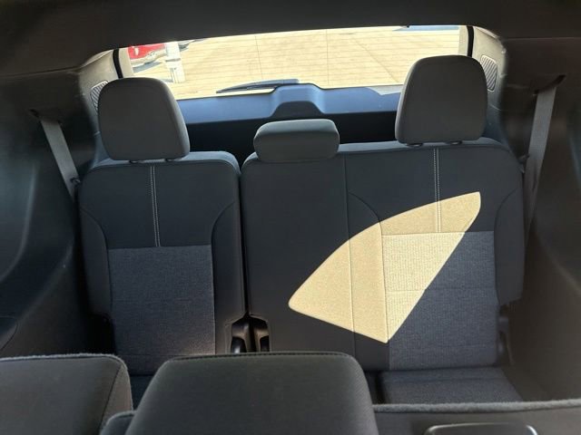 Used 2025 GMC Acadia Elevation FWD image 29