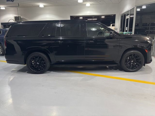 Used 2021 Cadillac Escalade ESV Sport w/ Driver Assist Tech Package image 8