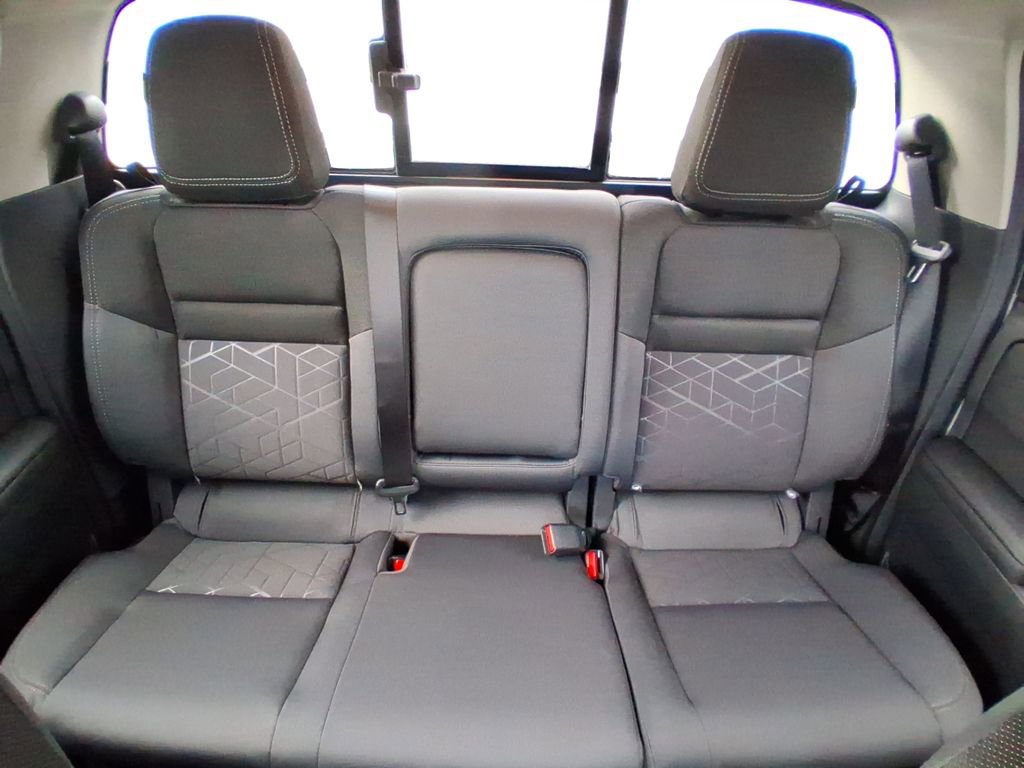 New 2026 Nissan Frontier SV image 12