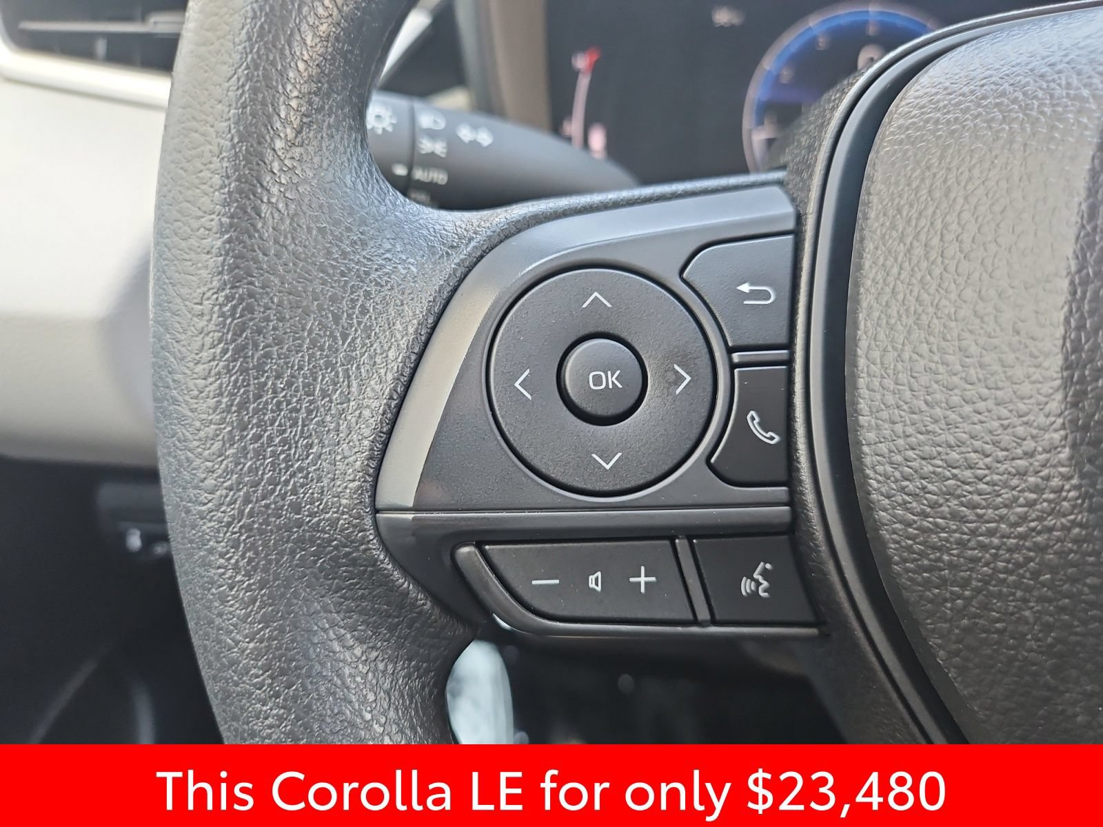 Used 2026 Toyota Corolla LE FWD image 30