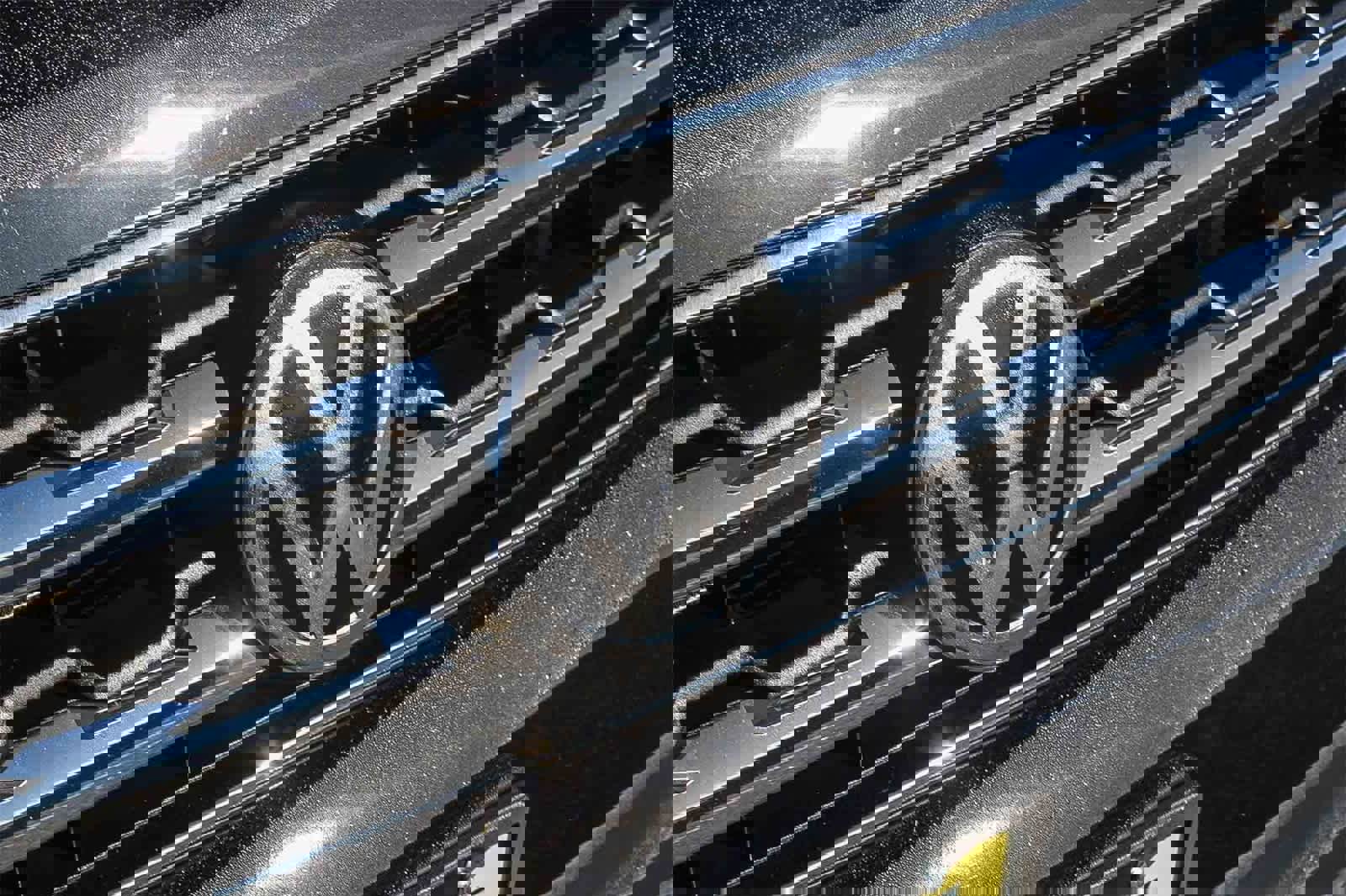 Used 2018 Volkswagen Atlas SEL Premium image 14