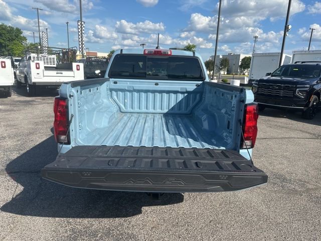 Used 2025 Chevrolet Colorado LT w/ Advanced Trailering Package AWD/4WD image 29