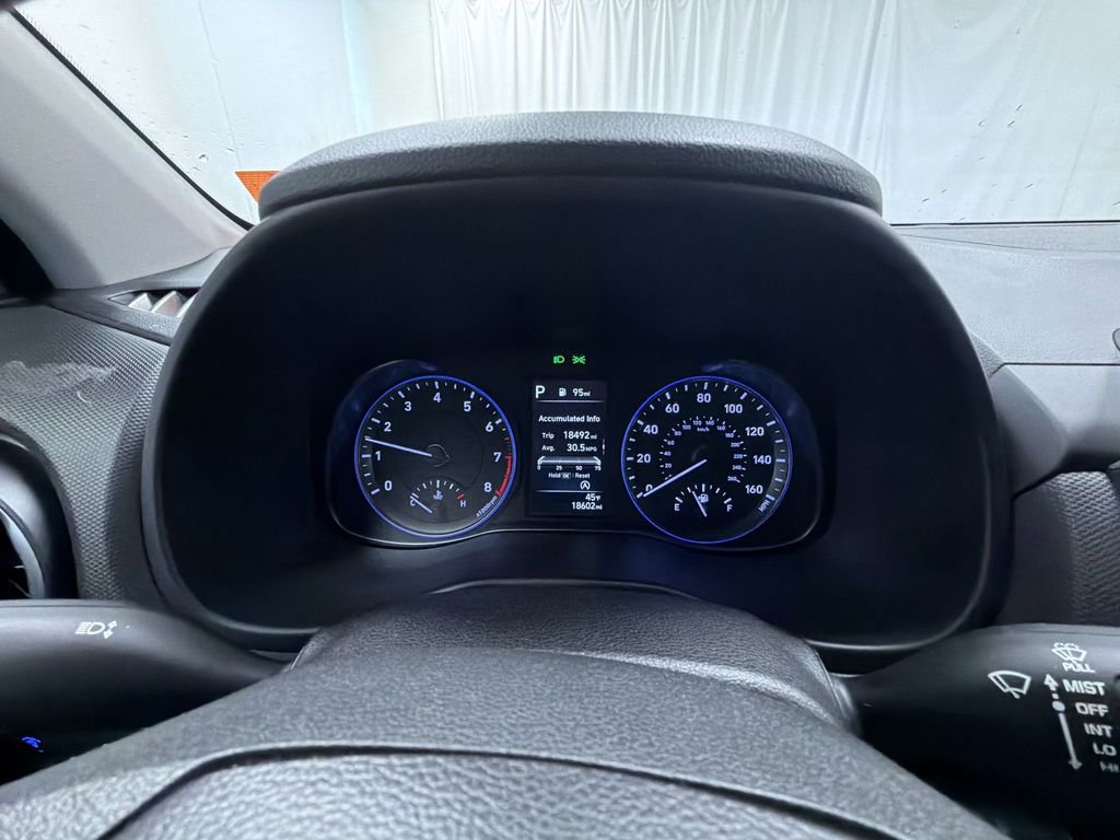 Used 2023 Hyundai Kona SEL image 8