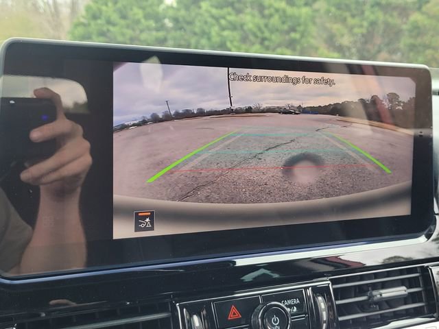 New 2026 Nissan Pathfinder SV AWD/4WD image 17