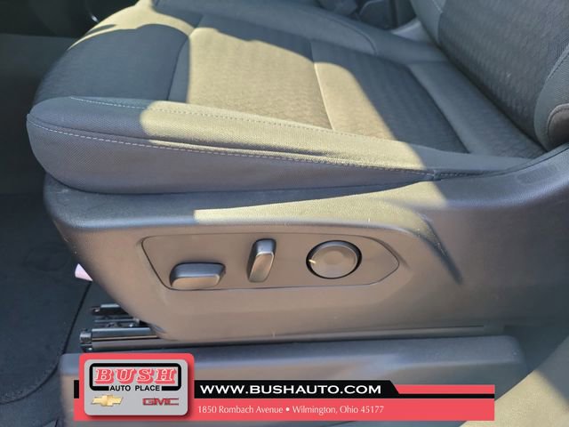 Used 2023 Chevrolet Silverado 1500 LT w/ Protection Package AWD/4WD image 16