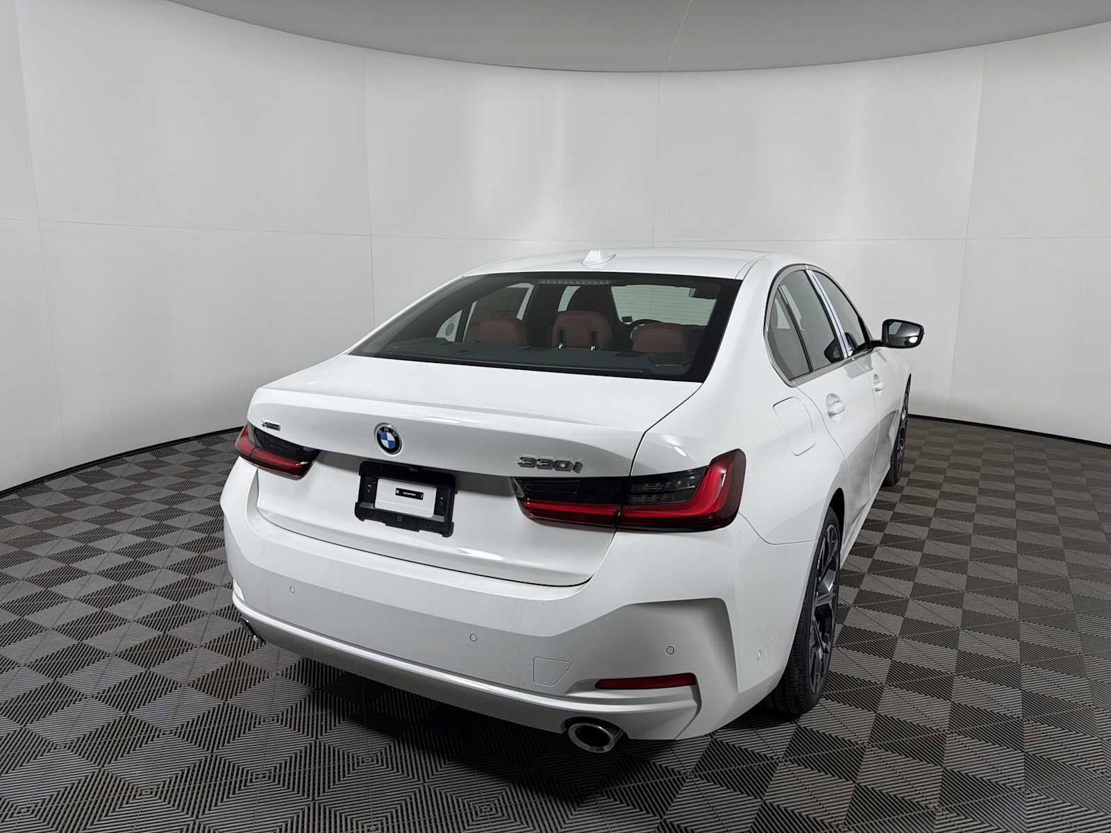 New 2026 BMW 330i xDrive Sedan w/ Premium Package AWD/4WD image 9