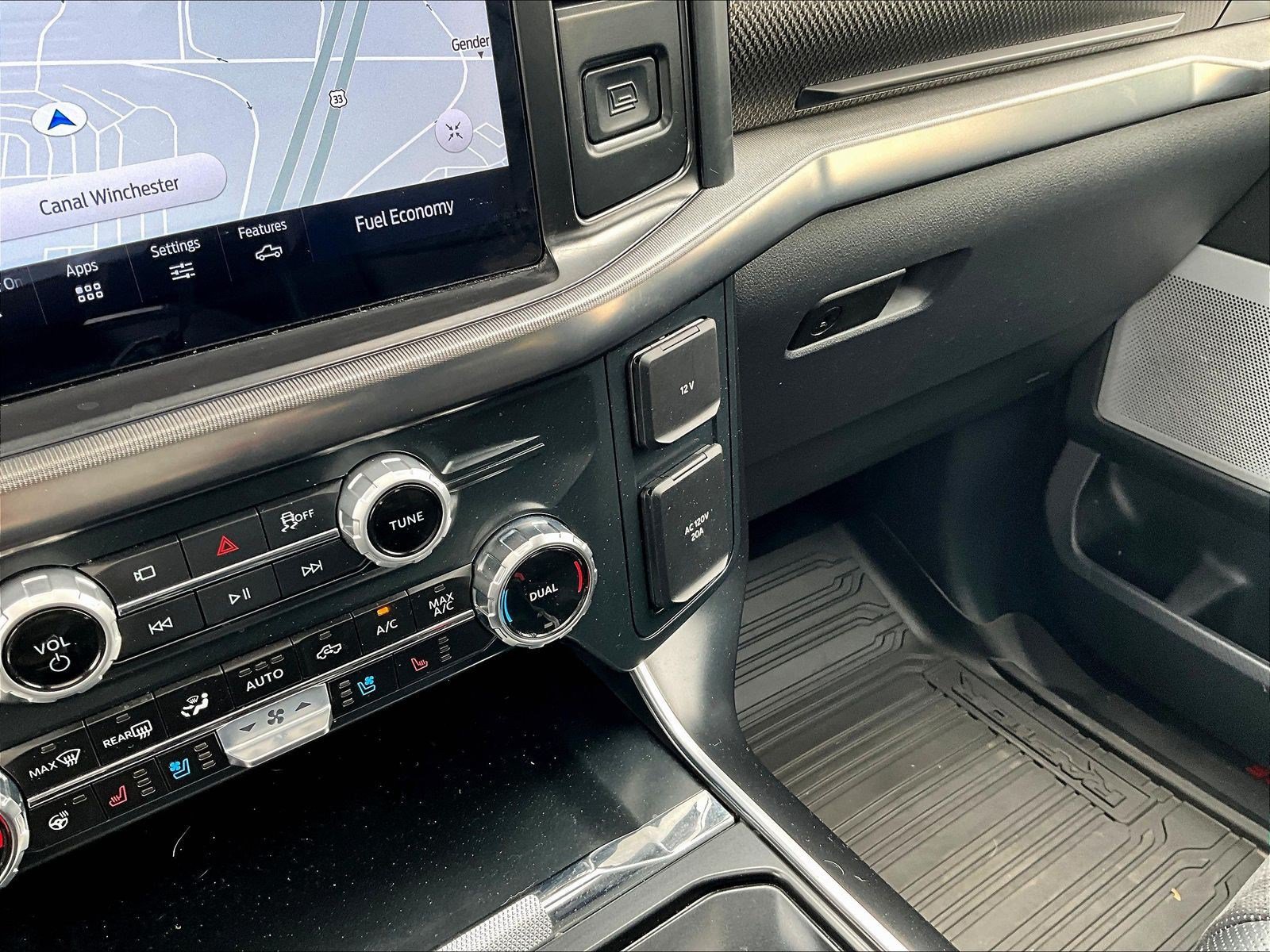 Used 2025 Ford F150 Raptor AWD/4WD image 17