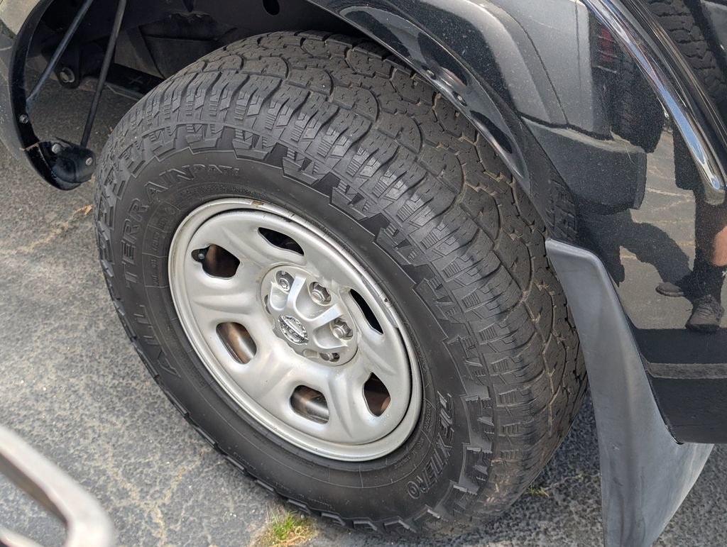 Used 2019 Nissan Frontier S w/ Work Truck Package image 18