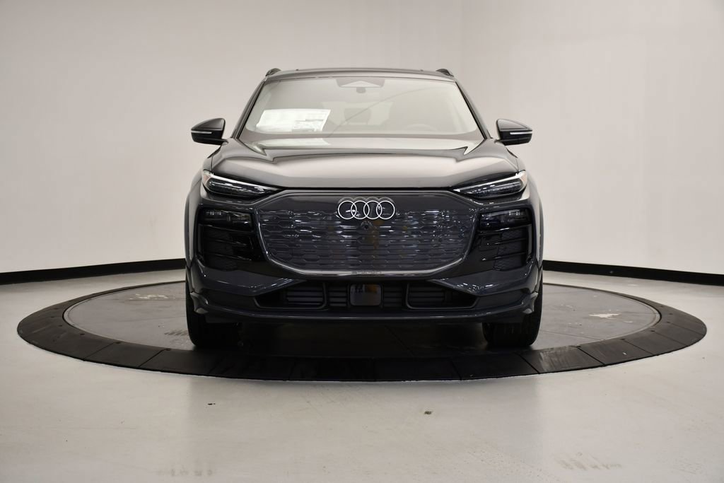 New 2025 Audi Q6 e-tron Premium Plus image 8