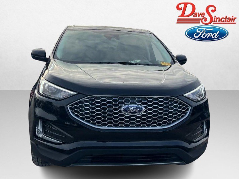 Used 2024 Ford Edge SEL w/ Convenience Package image 2