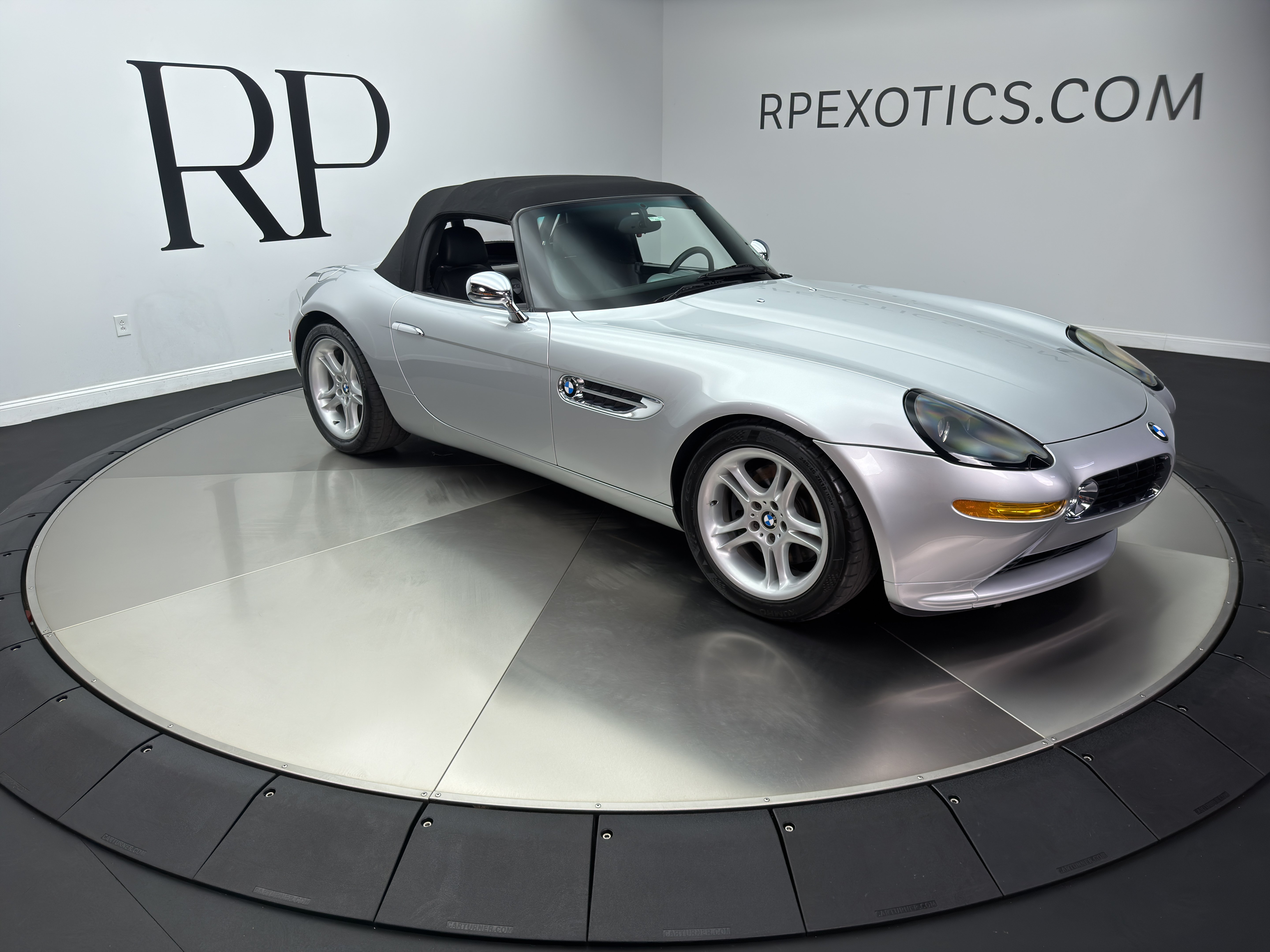 Used 2000 BMW Z8 RWD image 8