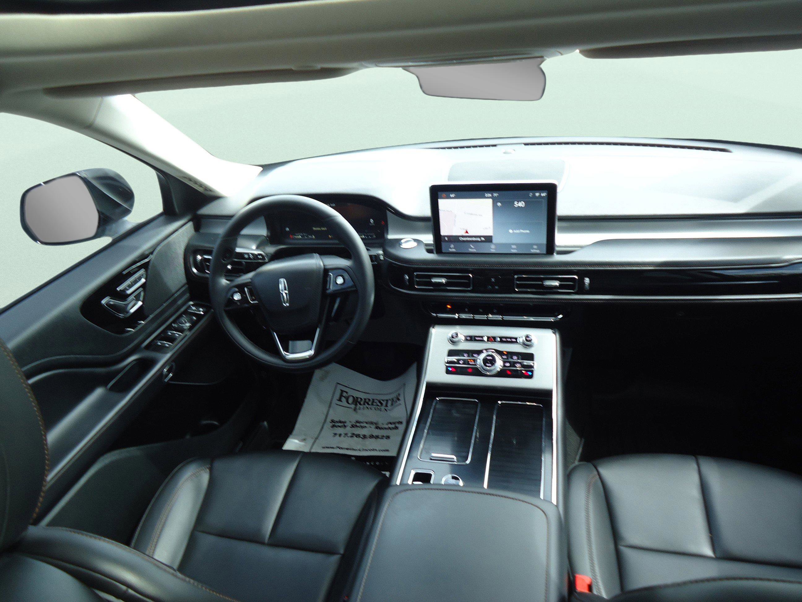 Used 2022 Lincoln Aviator AWD w/ Premium Package image 10