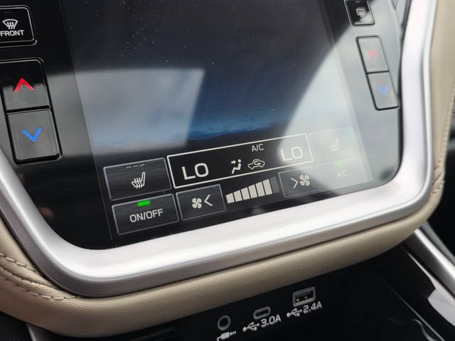 Certified 2025 Subaru Outback Limited AWD/4WD image 35