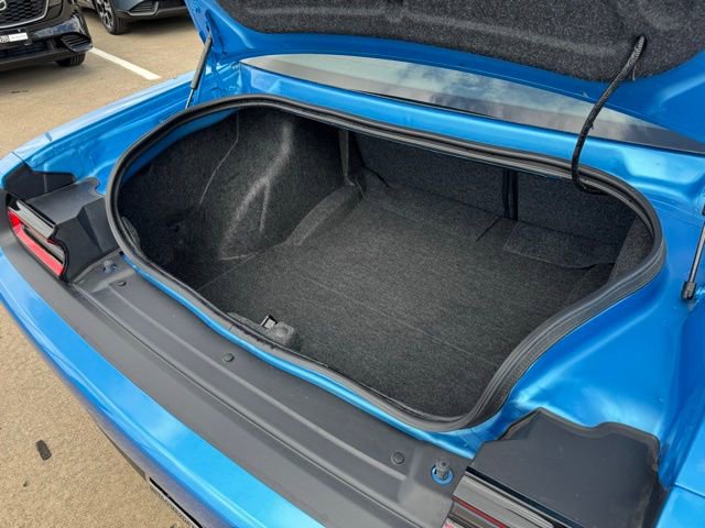 Used 2023 Dodge Challenger R/T w/ Performance Handling Group image 23