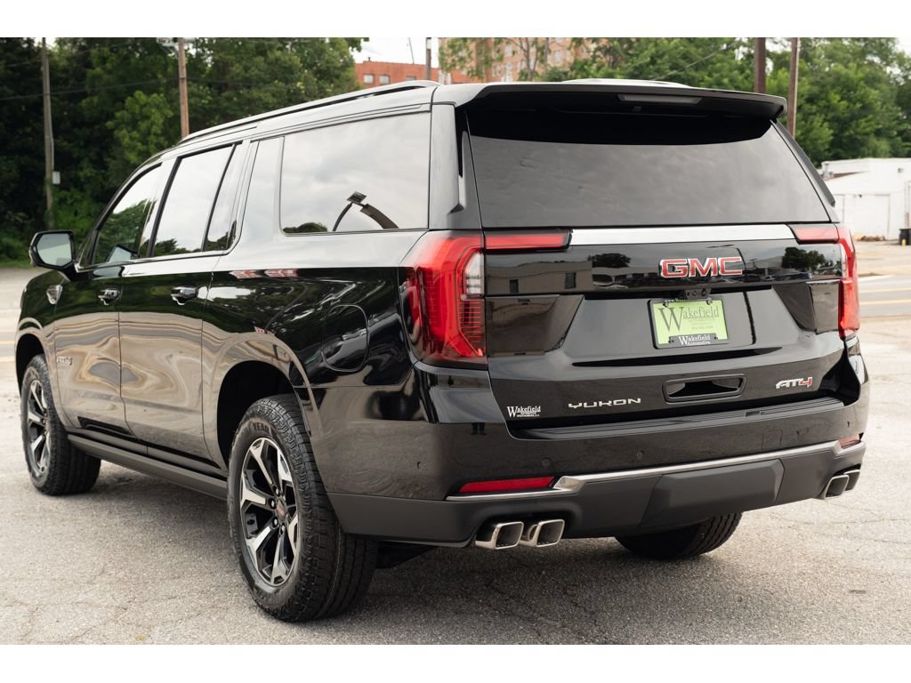 New 2026 GMC Yukon XL AT4 w/ AT4 Premium Plus Package AWD/4WD image 6