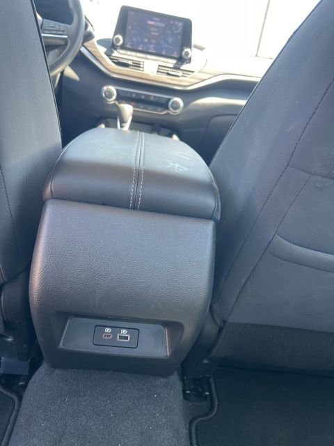 Used 2025 Nissan Altima 2.5 SV FWD image 27