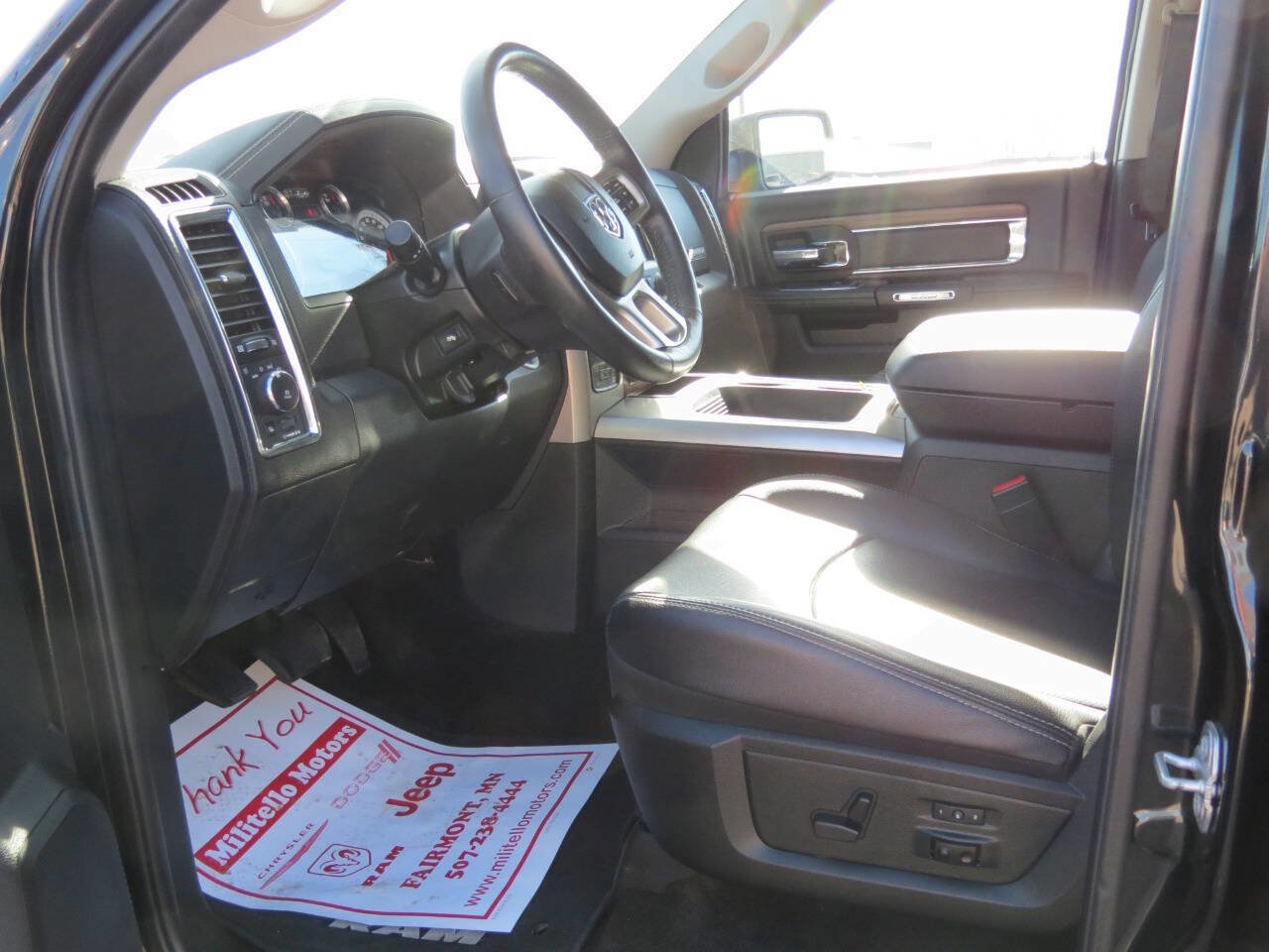 Used 2017 RAM 1500 Laramie w/ Convenience Group image 9