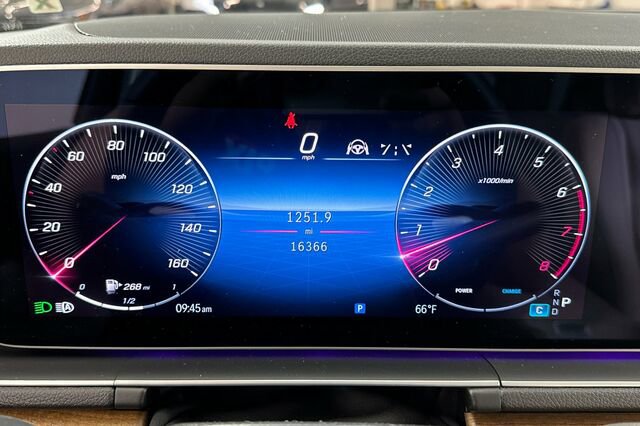 Certified 2024 Mercedes-Benz GLE 450 4MATIC image 30