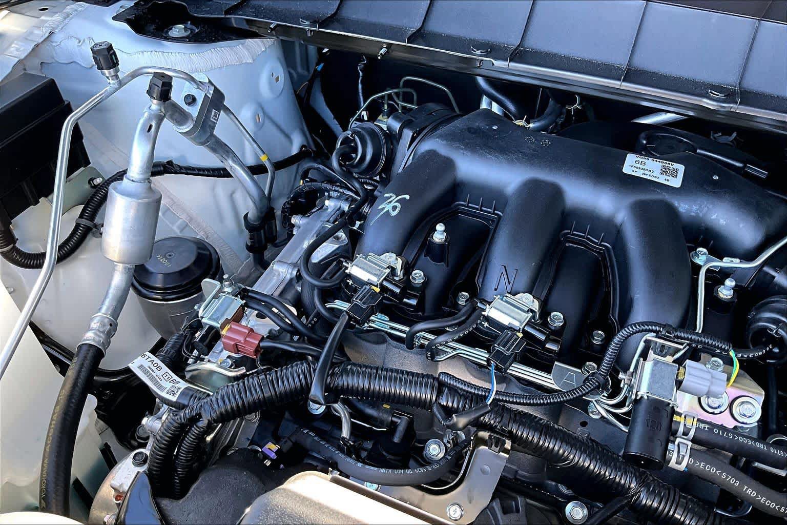 New 2026 Nissan Pathfinder SL FWD image 17