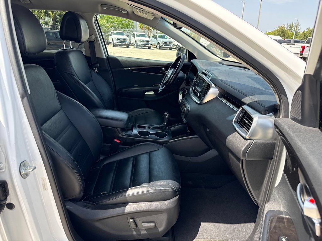 Used 2016 Kia Sorento EX FWD image 23