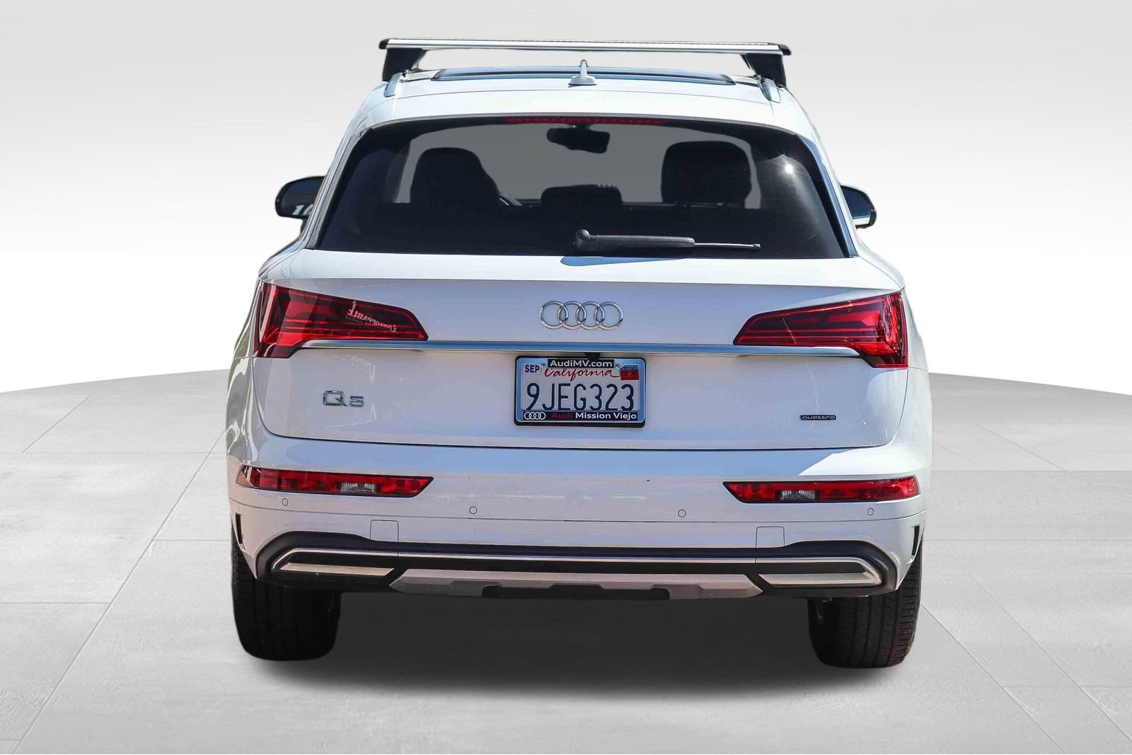 Certified 2023 Audi Q5 Premium w/ Convenience Package AWD/4WD image 7