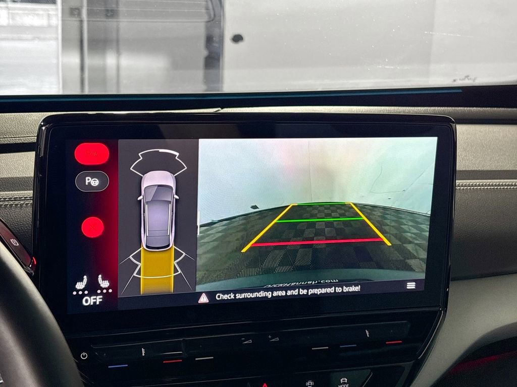 Certified 2024 Volkswagen ID.4 2WD image 18