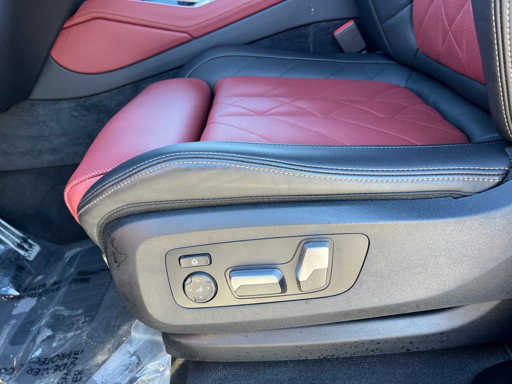 Used 2025 BMW X6 xDrive40i image 18