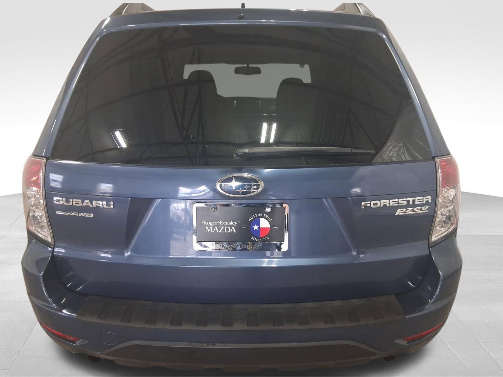 Used 2012 Subaru Forester 2.5X Premium AWD/4WD image 6