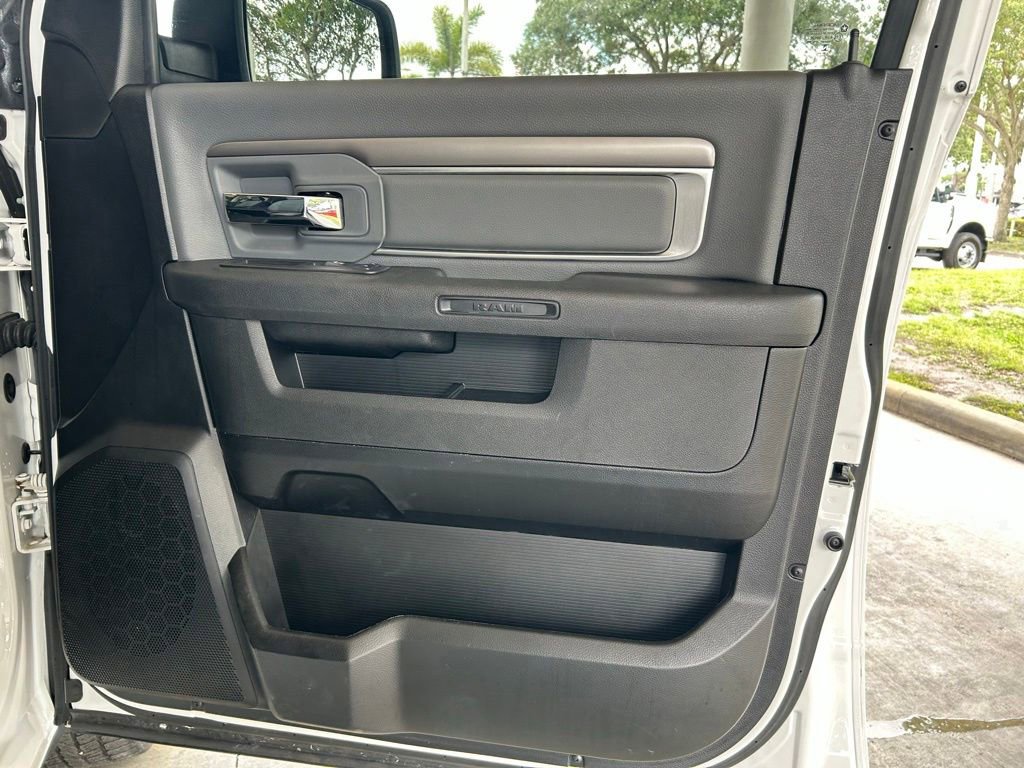 Used 2024 RAM 1500 Classic SLT RWD image 26