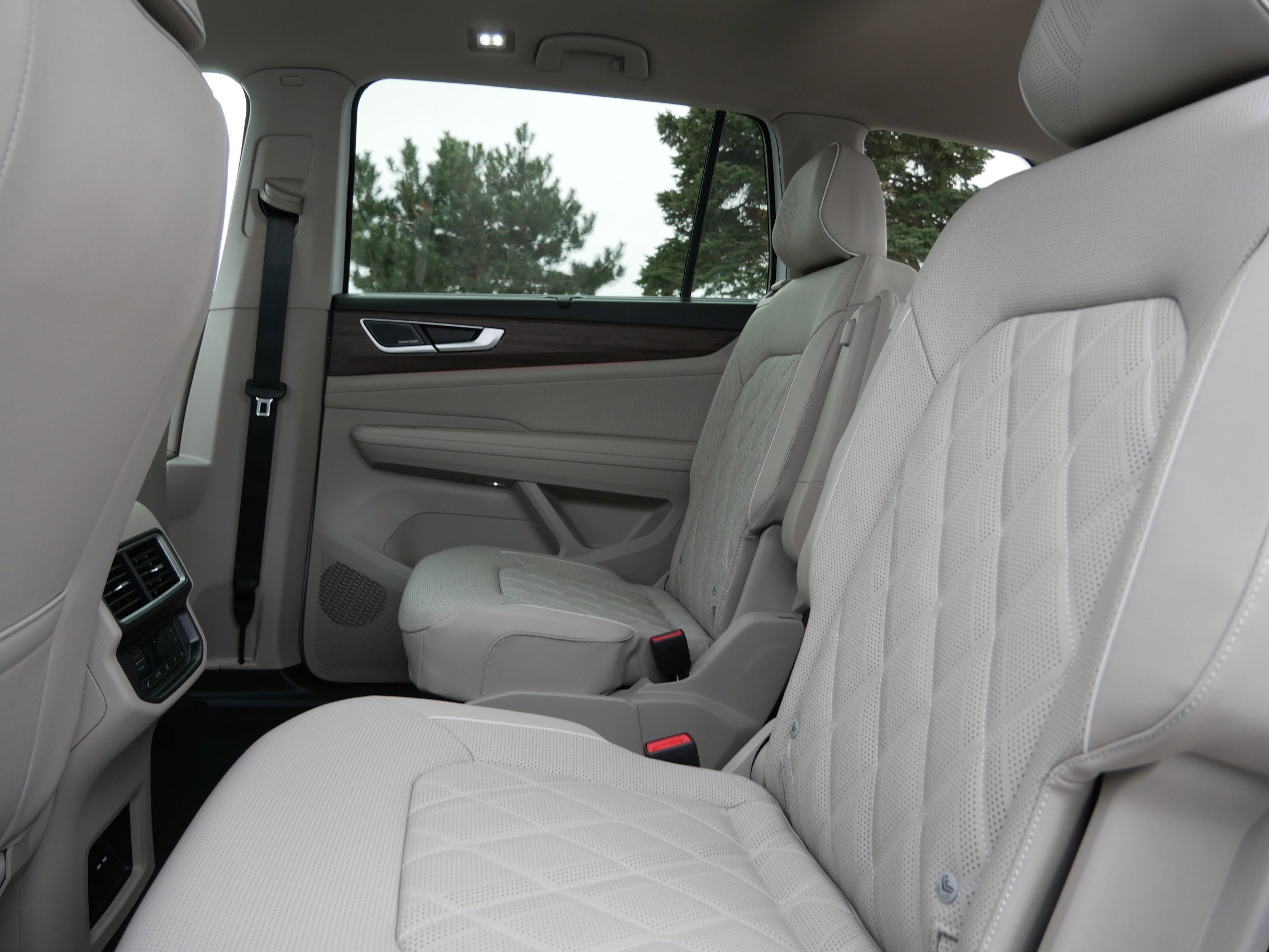 New 2026 Volkswagen Atlas SEL Premium R-Line image 5