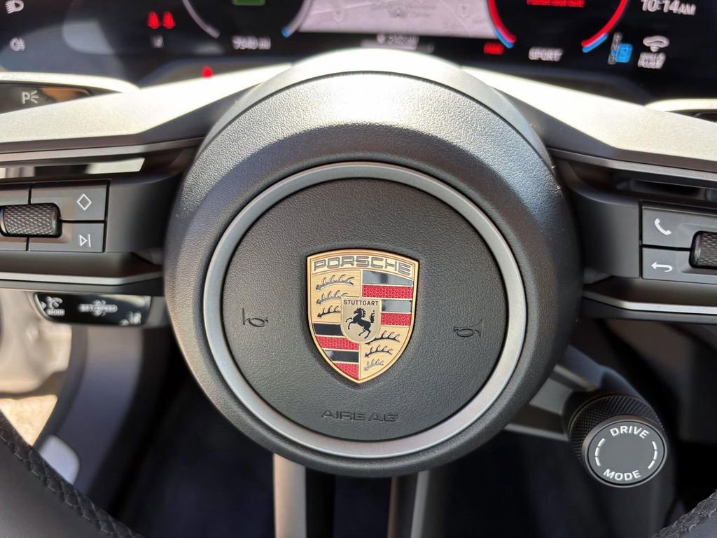 Certified 2025 Porsche Taycan image 29