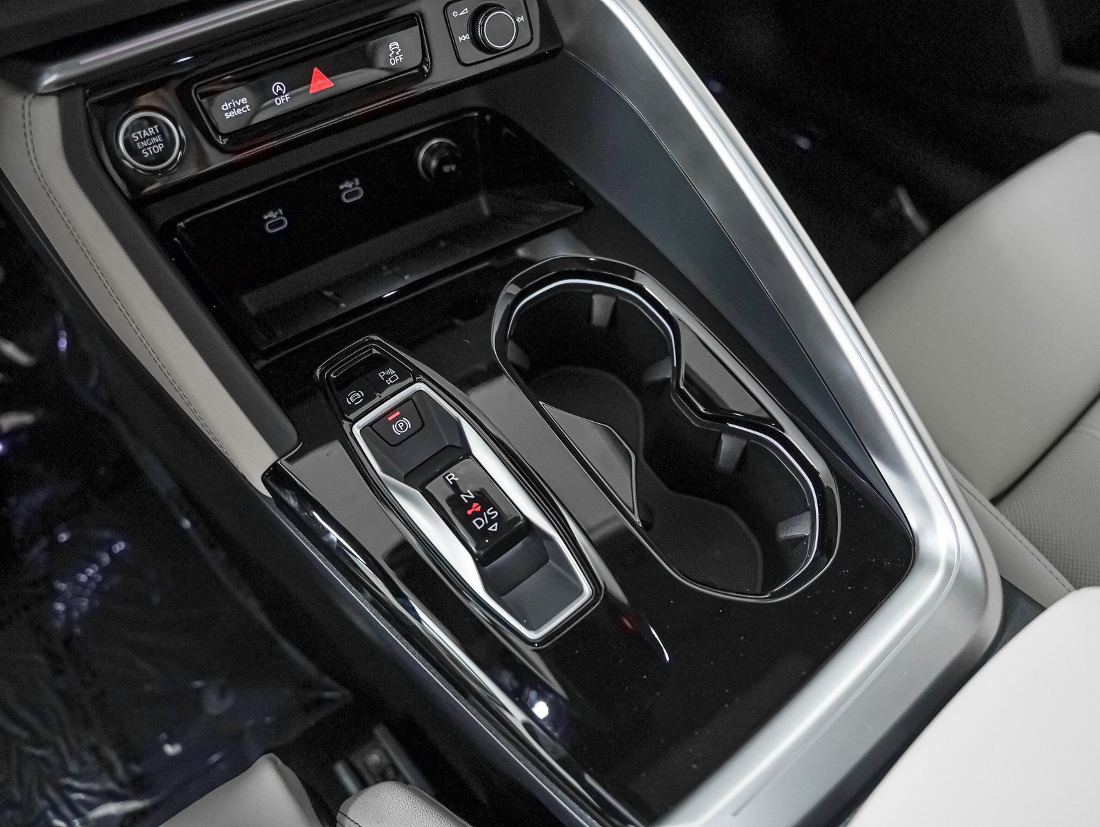 New 2026 Audi Q5 Premium AWD/4WD image 18