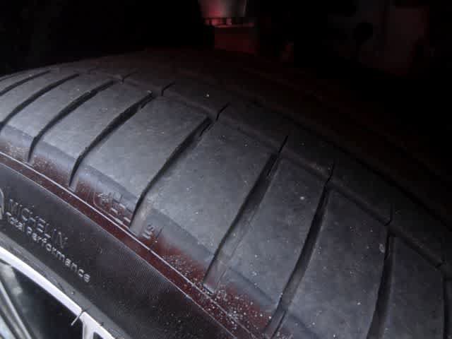 Used 2024 Mercedes-Benz GLC 300 4MATIC image 14