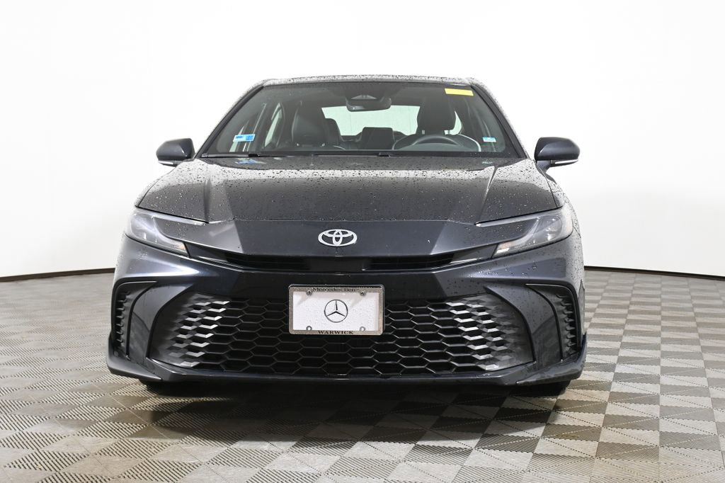 Used 2025 Toyota Camry SE w/ Convenience Package image 10