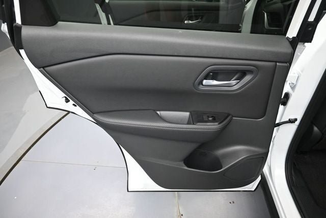 New 2026 Nissan Rogue SV w/ Cold Weather Package AWD/4WD image 26