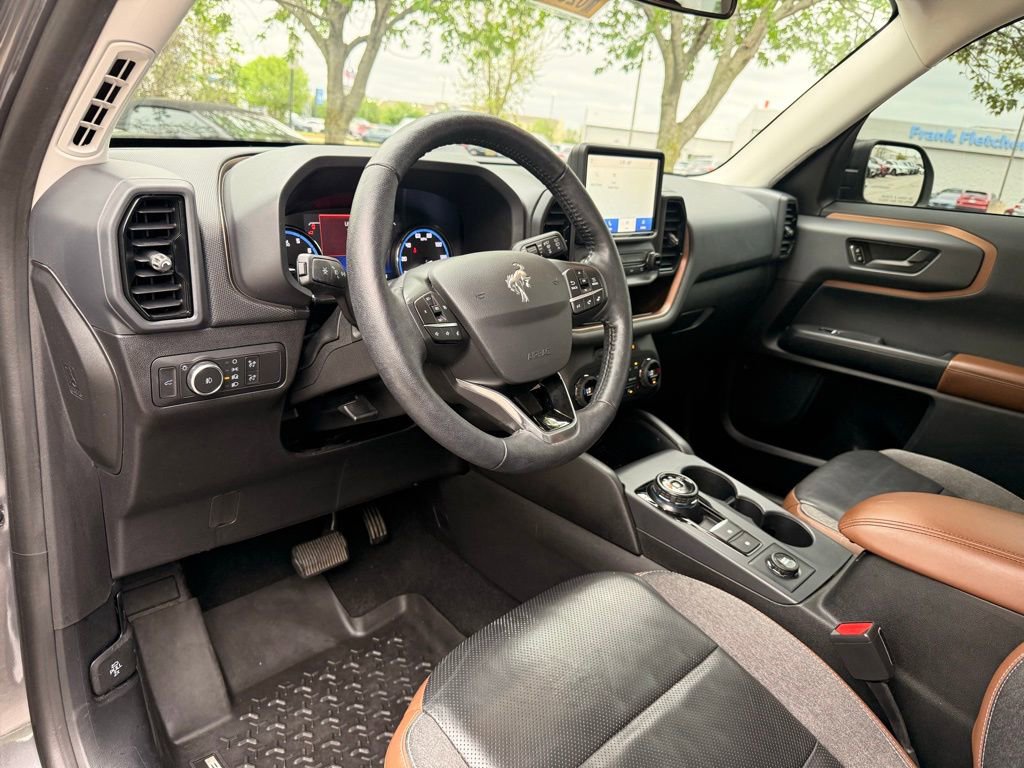 Used 2021 Ford Bronco Sport Outer Banks image 9