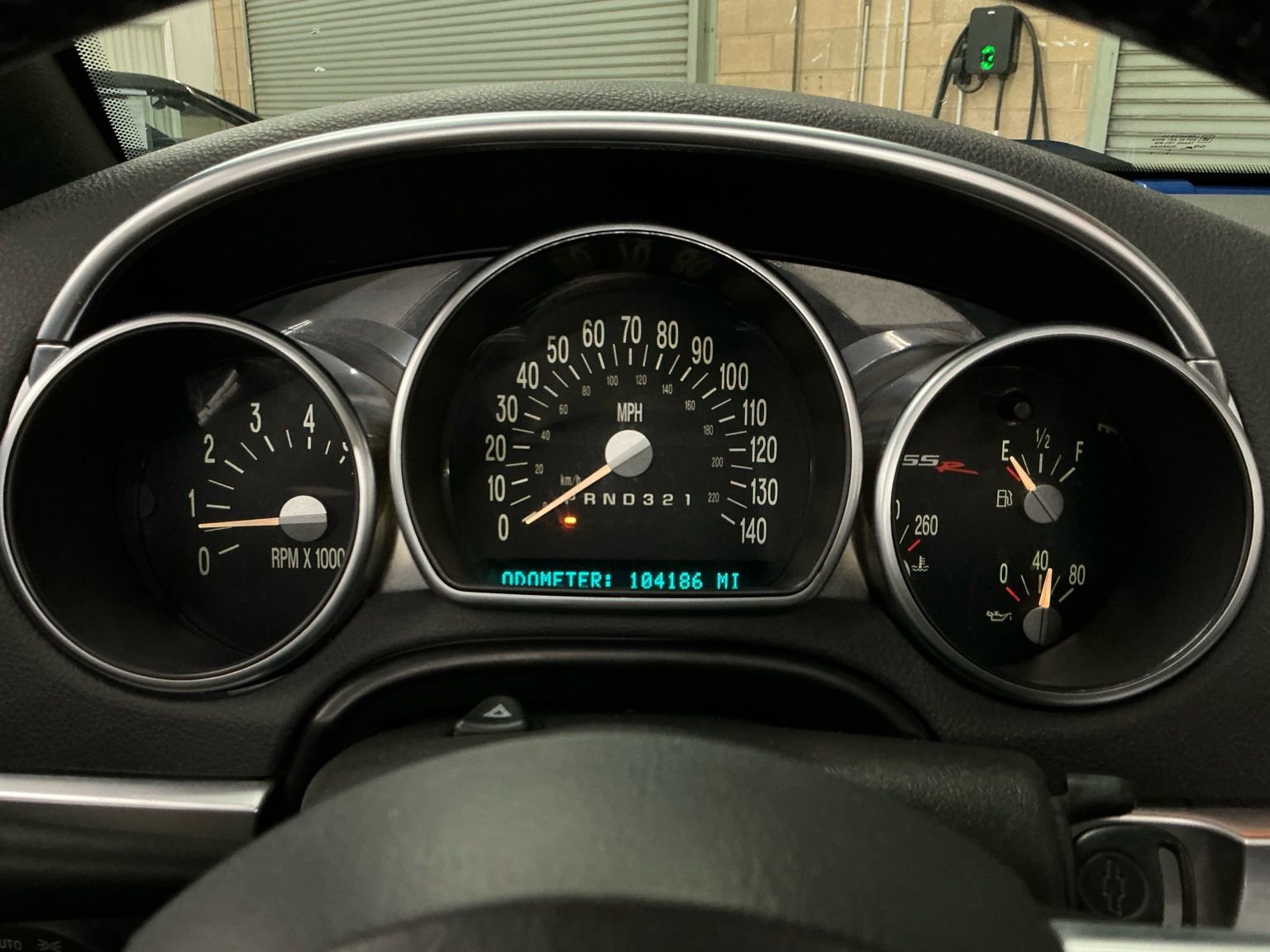 Used 2006 Chevrolet SSR w/ Preferred Equipment Group image 20