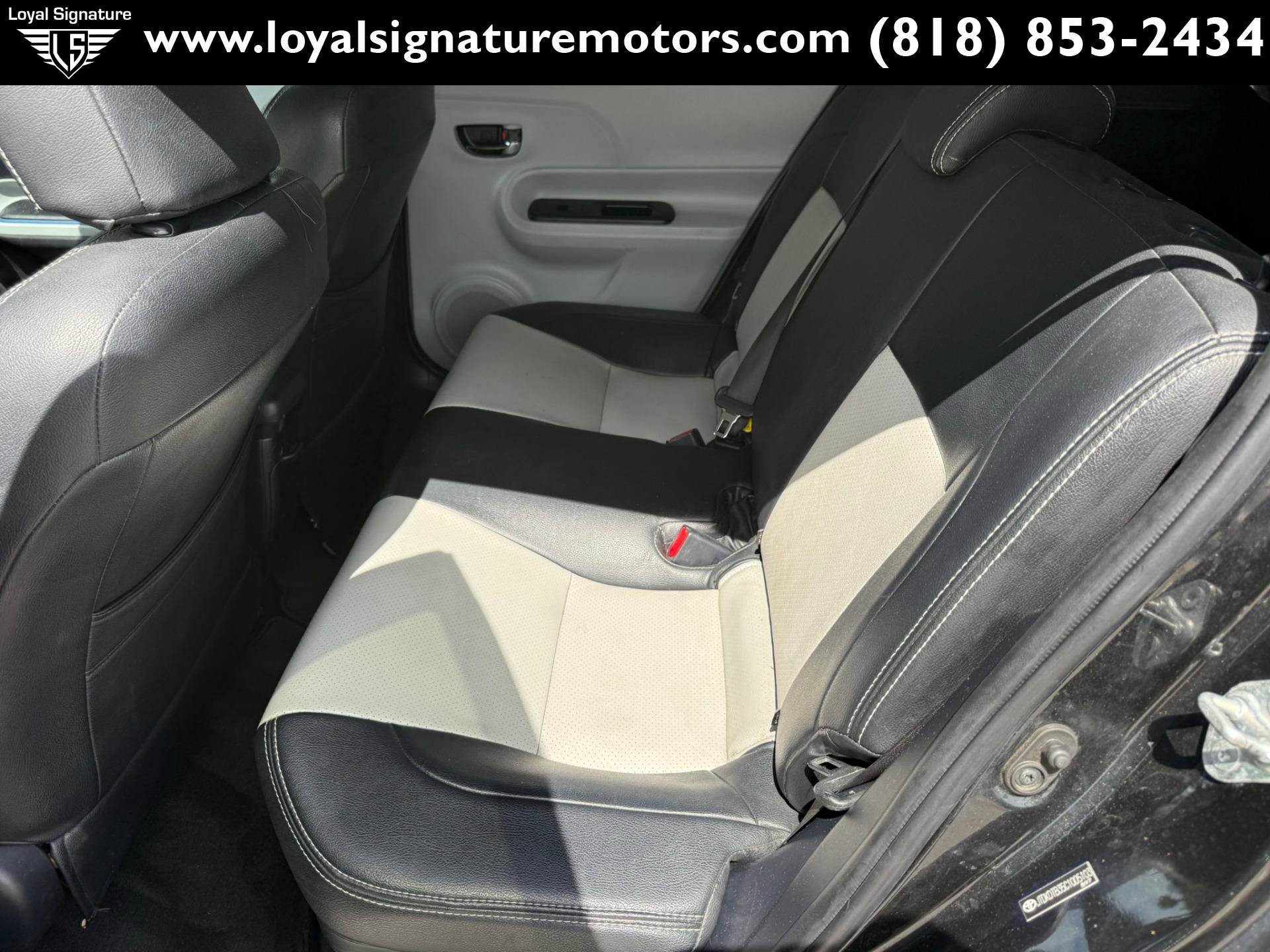 Used 2012 Toyota Prius C Two image 12