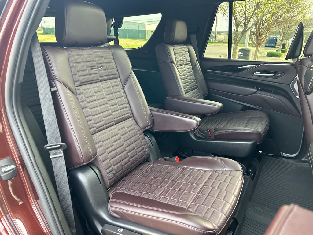 Certified 2023 Cadillac Escalade Sport Platinum w/ LPO, ONYX Package image 61