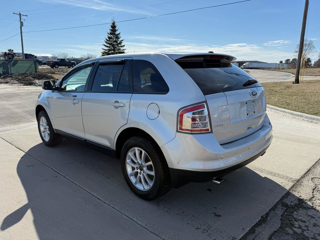 Used 2010 Ford Edge SEL image 7