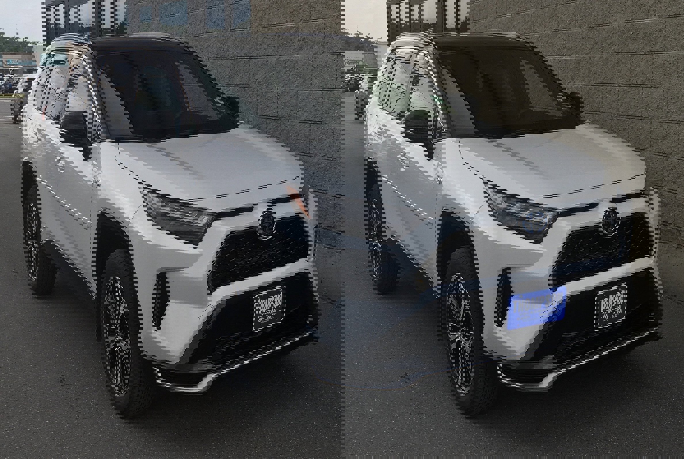 Used 2024 Toyota RAV4 XSE w/ Weather Package image 1